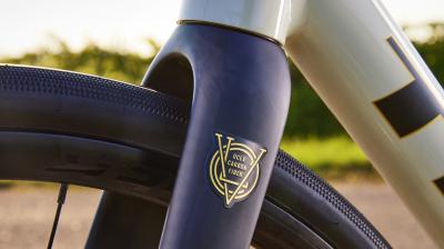 Trek Domane AL 5 54 Matte Trek Black Produktbild 12